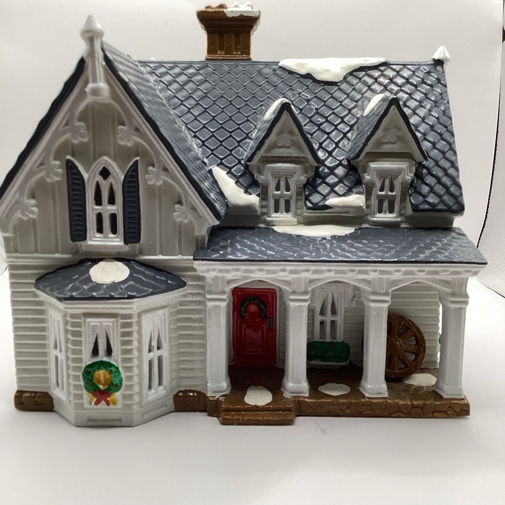 Department 56 The Original Snow Village "Gothic Farmhouse" #5404-6  1991